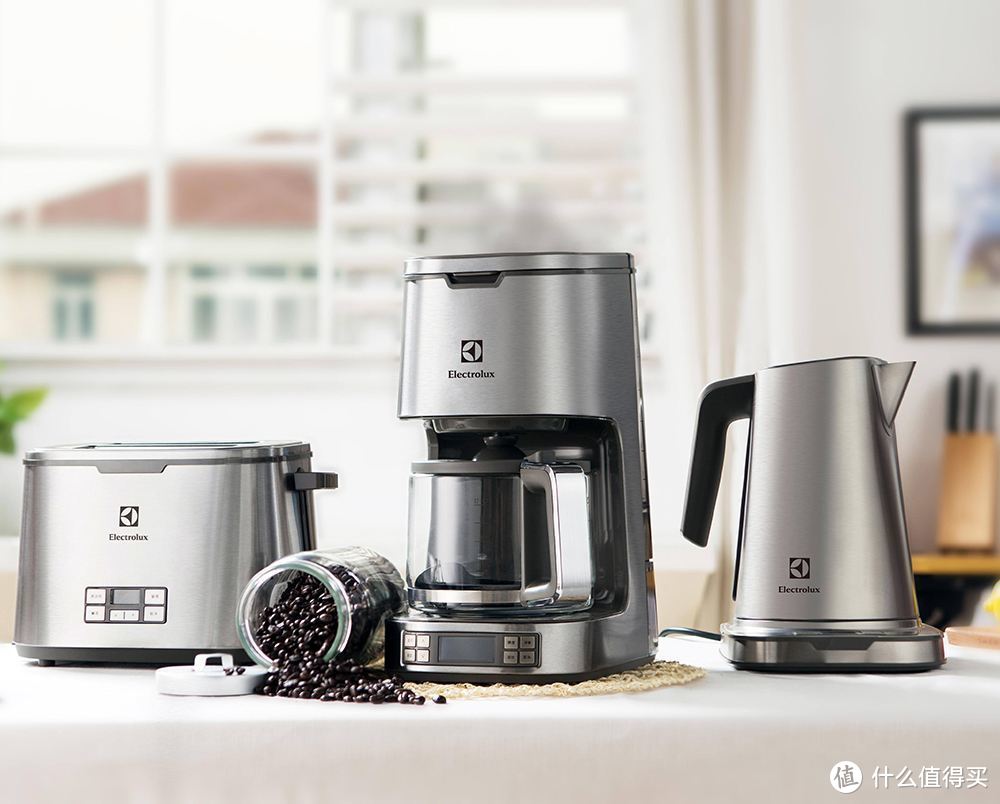 从烤箱到空气炸锅，从料理锅到轻食机，且看一“厨房奶爸”剁手买过的一些厨房小电器